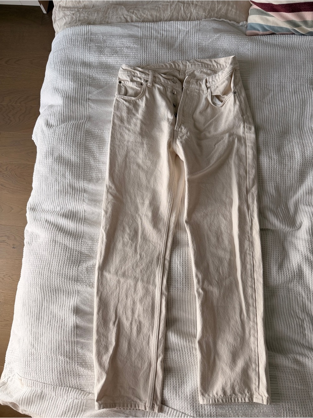 Djerf Avenue Straight Leg Jeans in Cream